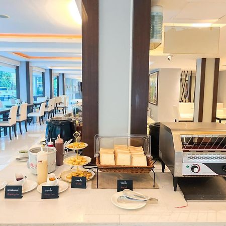 The Space Hotel Chiang Rai Extérieur photo